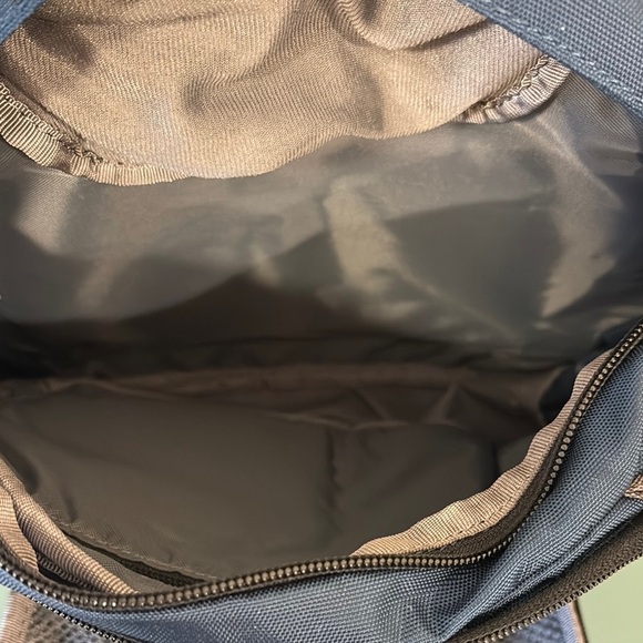 EMS Blue & Gray Nylon Skytop Waist/Shoulder Pack. - Picture 6 of 12